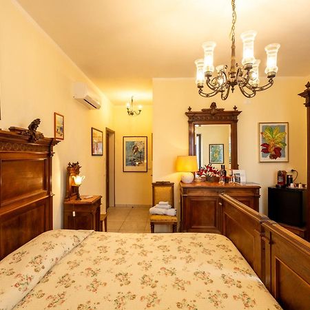 Вилла Borgo Santuletta Santa Giuletta Экстерьер фото
